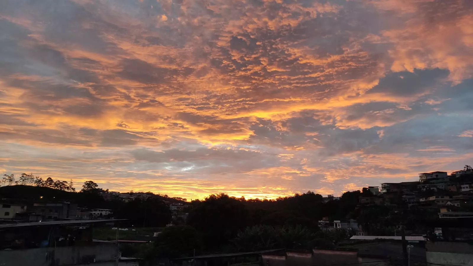 Onda de frio causa queda brusca nas temperaturas e mínima pode chegar a 6°C em Santos Dumont